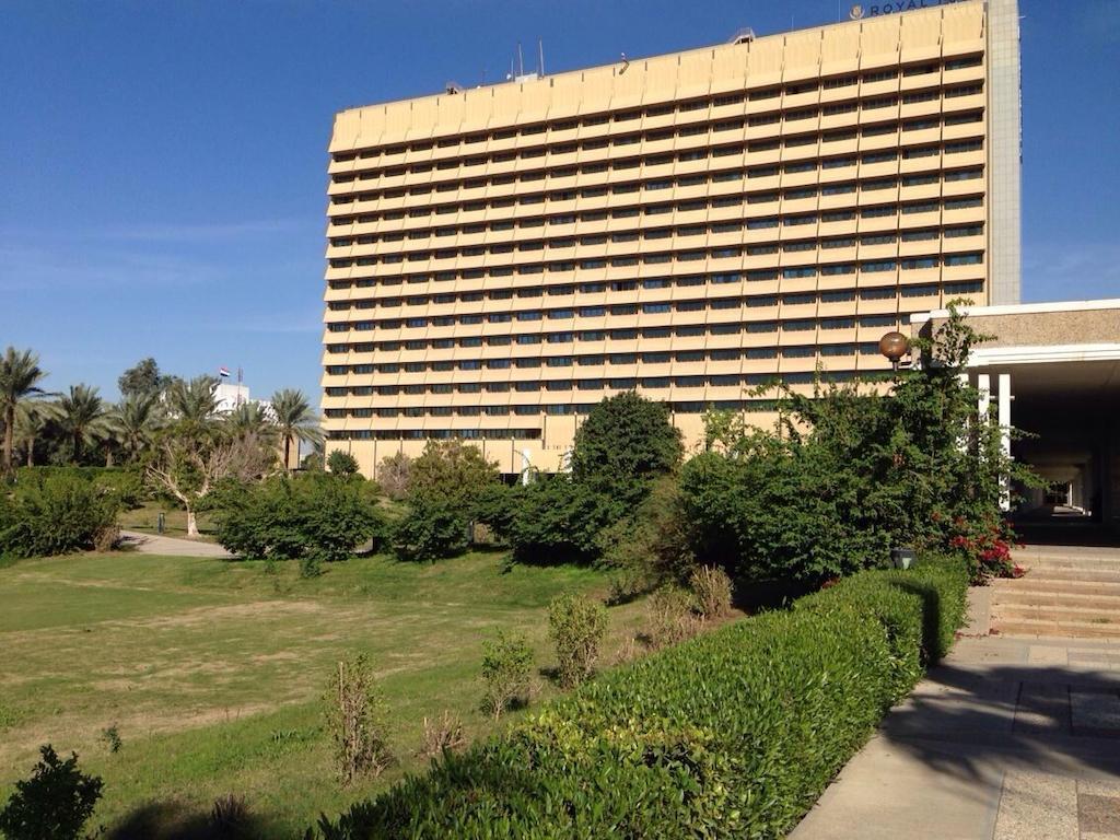 Royal Tulip Alrasheed Hotel Багдад Экстерьер фото